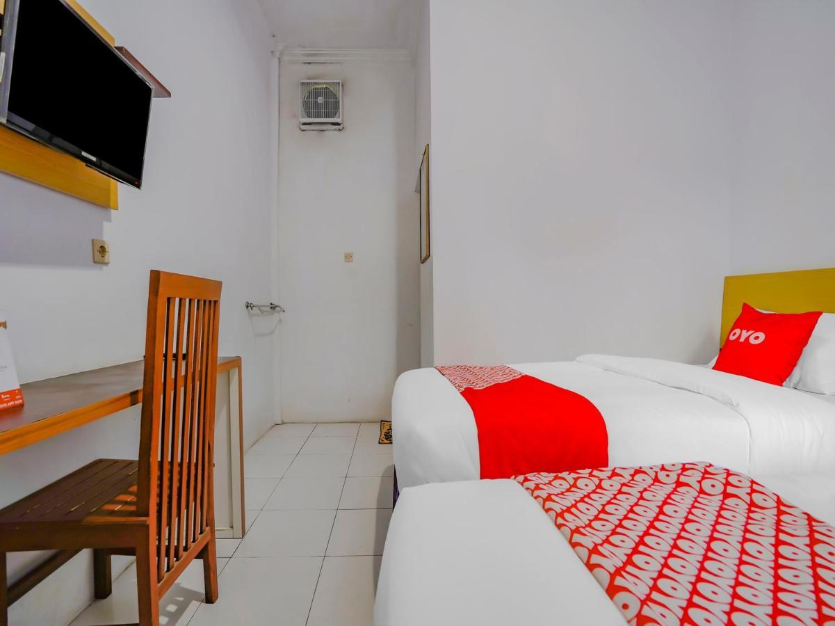 Hotel Oyo 90086 Tasyiq Syariah