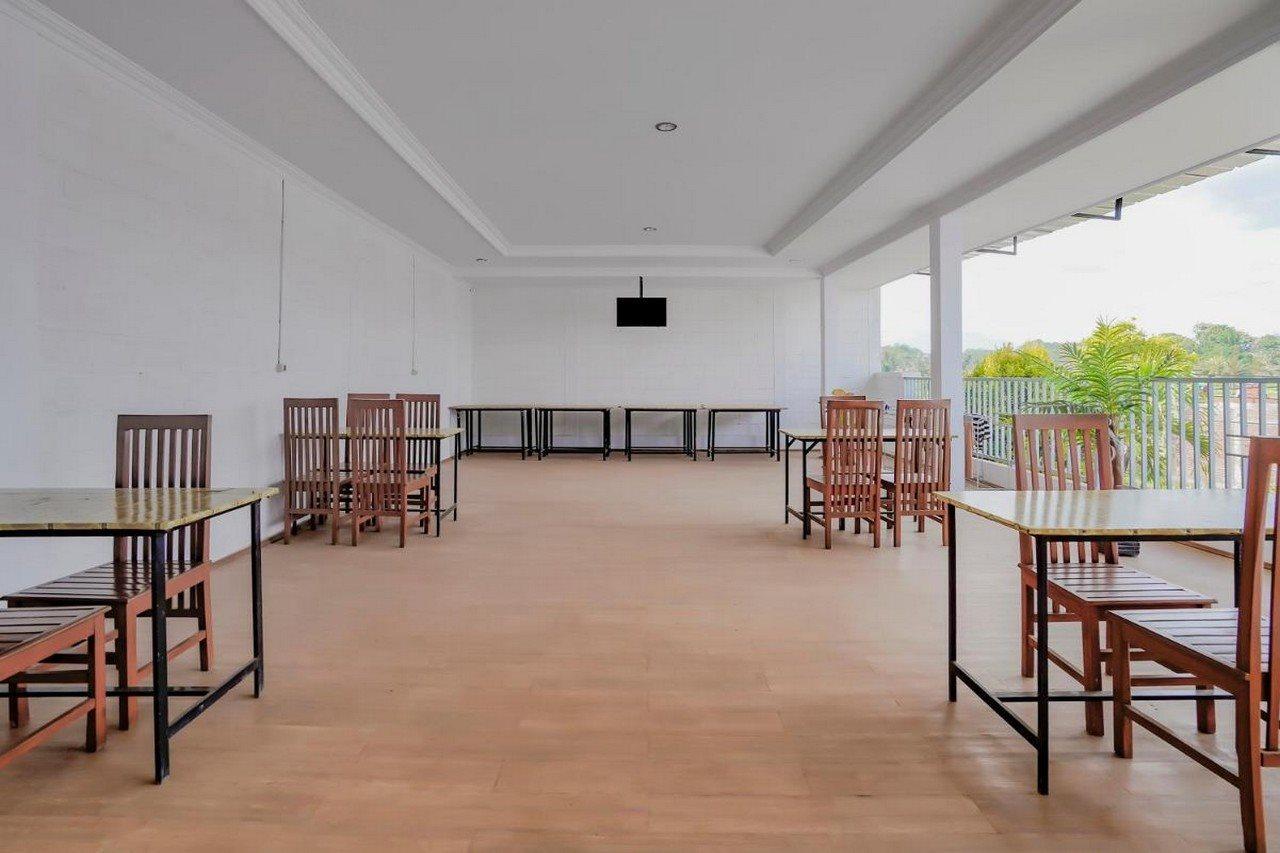 Hotel Oyo 90086 Tasyiq Syariah 2*
